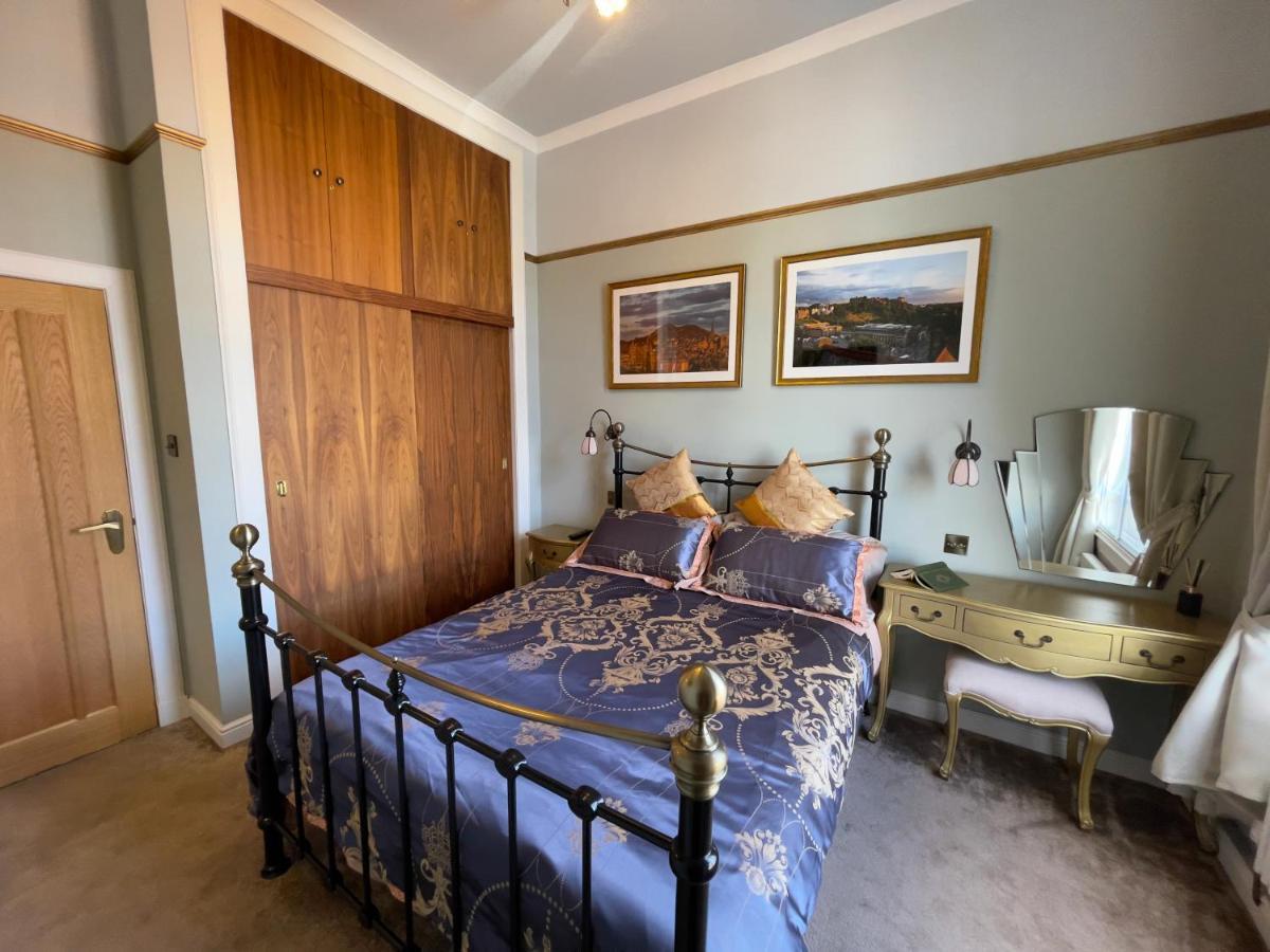 1 Bedroom Apartment Edinburgh Luaran gambar